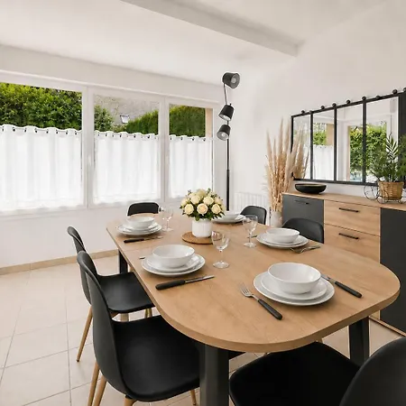 Apartmán T3 Cosy, Jardin & Parking, Plages Du Debarquement Bernières-sur-Mer