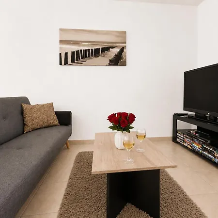 Appartamento T3 cosy, jardin&parking, plages du débarquement Bernières-sur-Mer