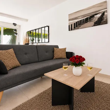 T3 cosy, jardin&parking, plages du débarquement Appartamento